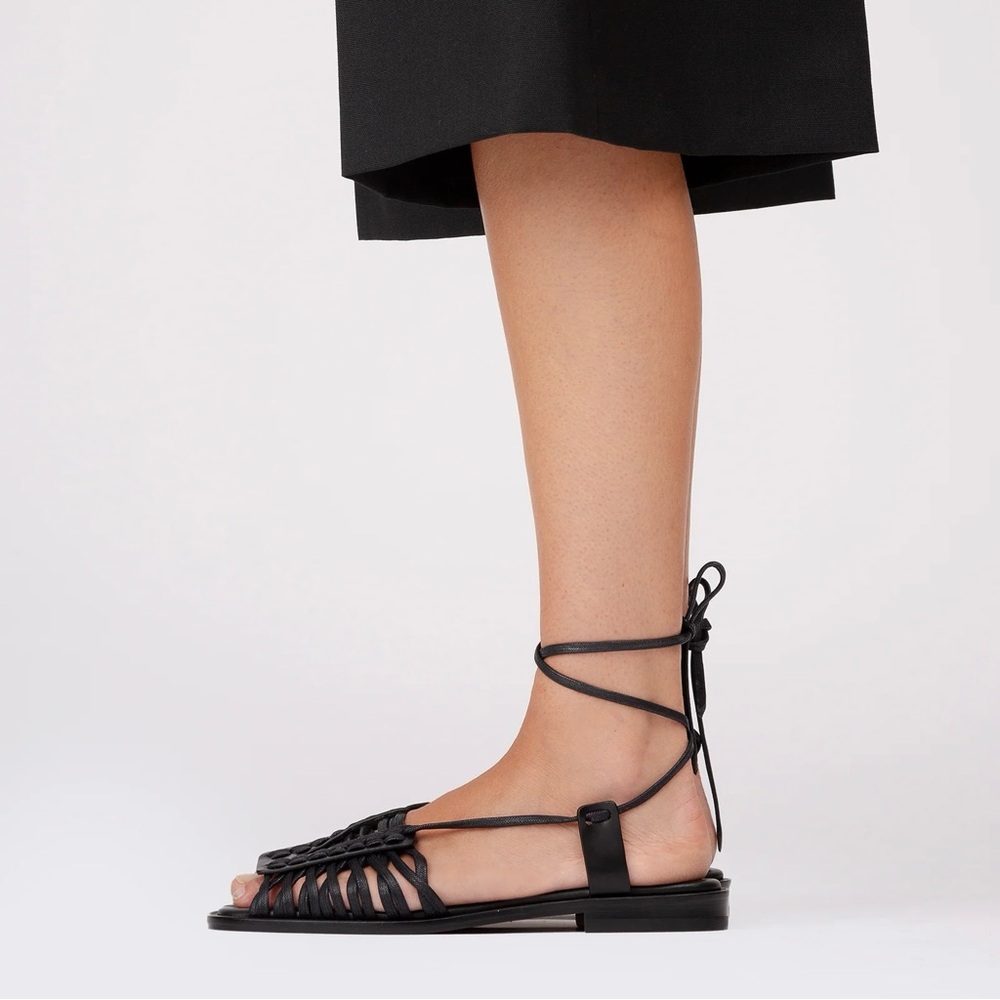 NWT Hereu Women's Consell Ankle Tie Calf Leather Sandal Black Size EU 41 US 10.5 - Picture 2 of 13